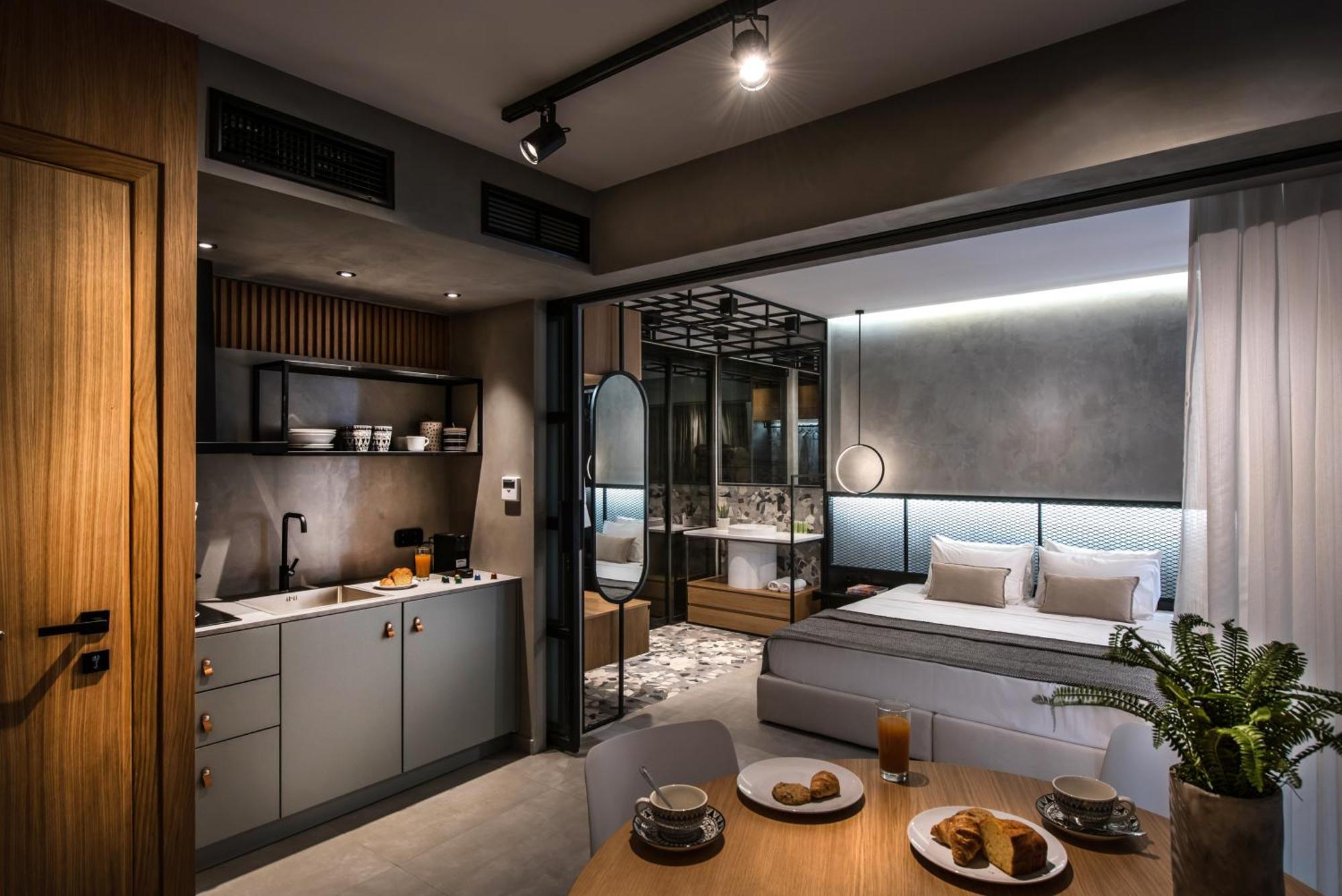 King'S Blue, Urban Suites Ираклион Экстерьер фото